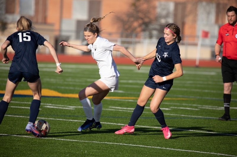 LSHS-GIRLS-VARSITY-SOCCER-SENIOR-NIGHT-42