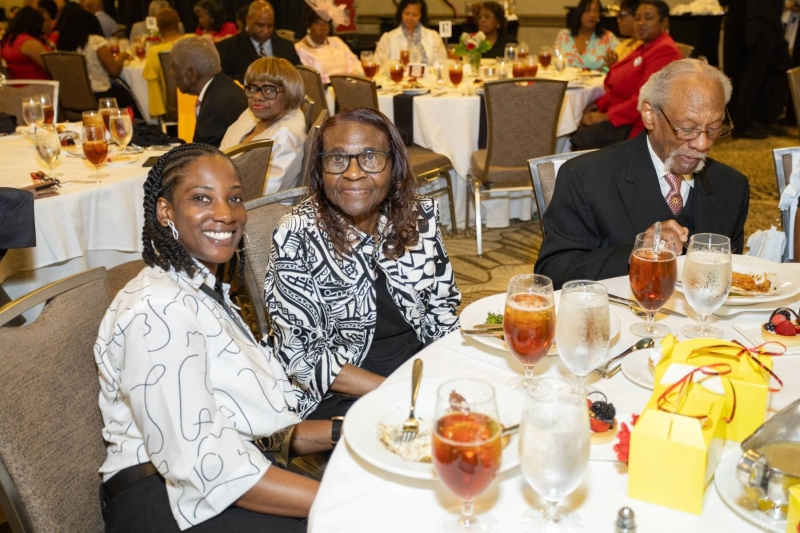 SDBPWC_60TH-ANNUAL-TRAILBLAZER-AWARDS-LUNCHEON-202404132024_COLLEGE-PREP-193